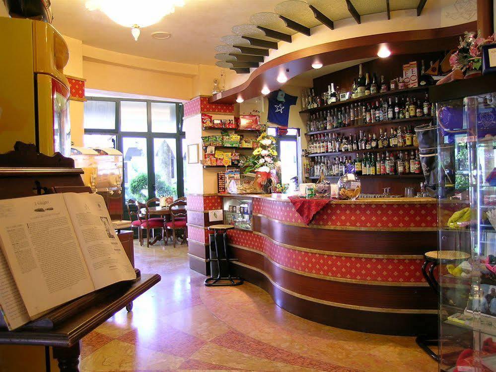 Hotel Dei Platani Rimini Zewnętrze zdjęcie