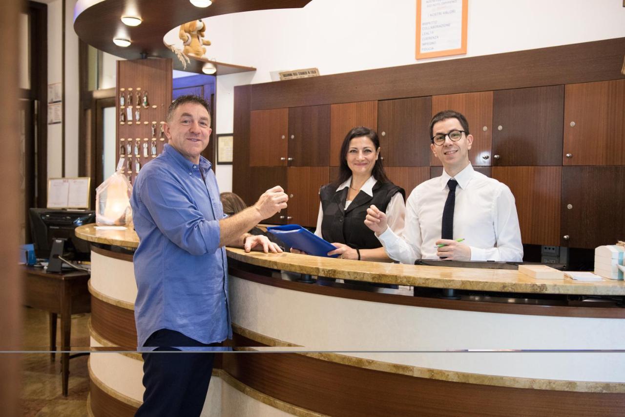 Hotel Dei Platani Rimini Zewnętrze zdjęcie