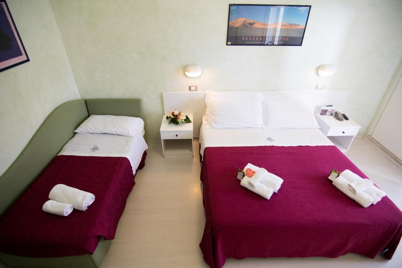 Hotel Dei Platani Rimini Zewnętrze zdjęcie